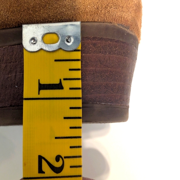 Minnetonka Suede Brown‎ Ankle Boots with Side Tassels & Wood Heel Women's Size 8 - Picture 7 of 9